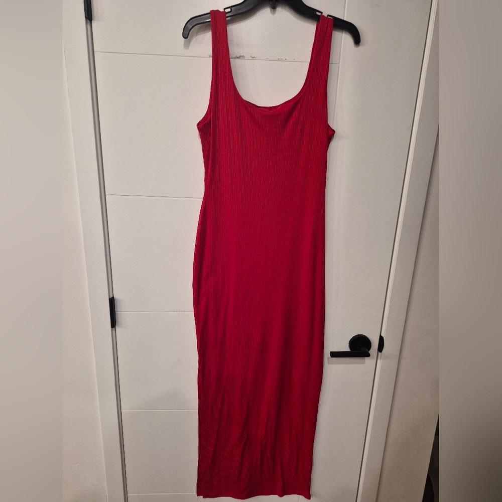Fashion Nova red ribbed dress